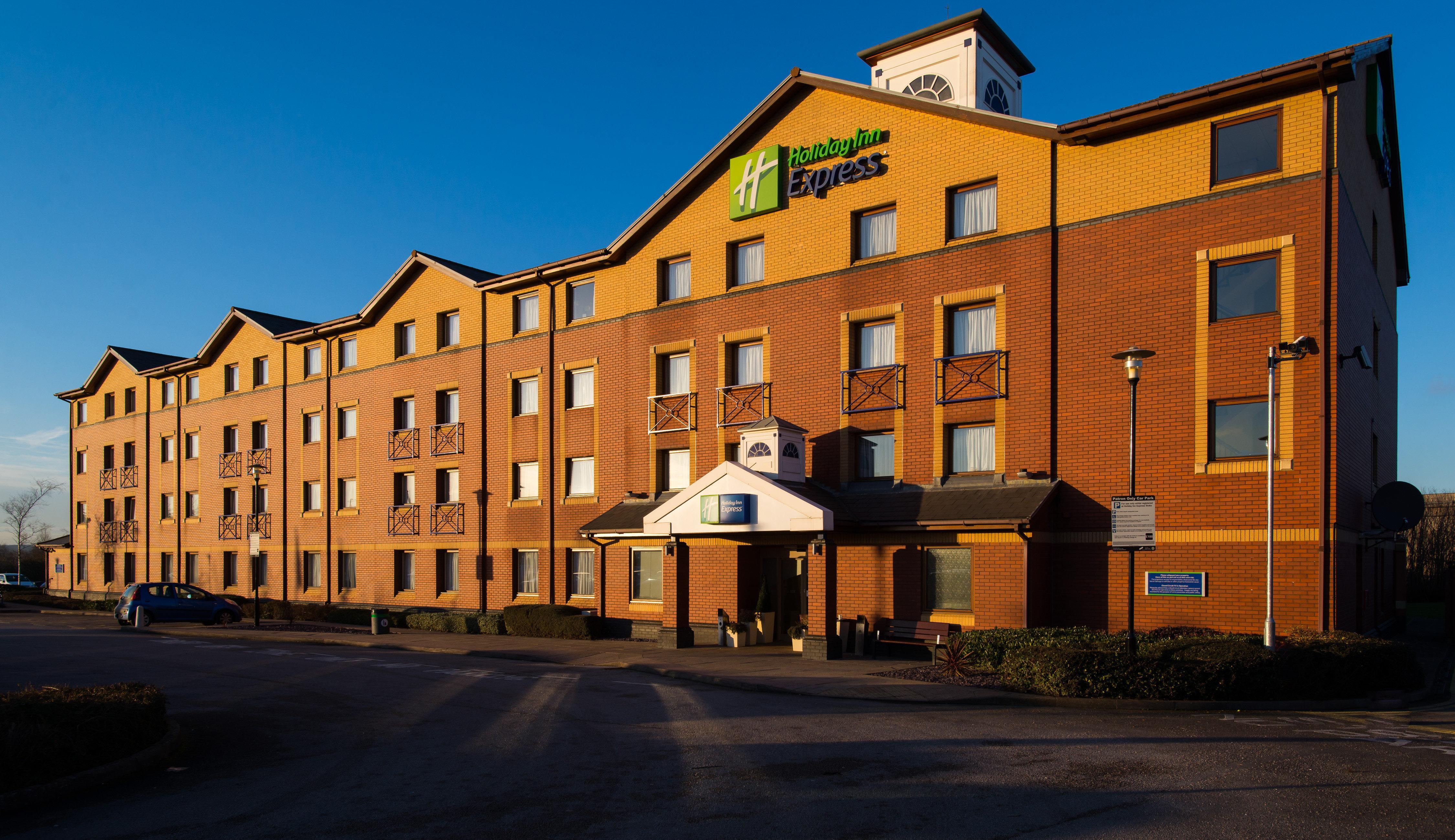 Holiday Inn Express Stoke-On-Trent By Ihg Ngoại thất bức ảnh