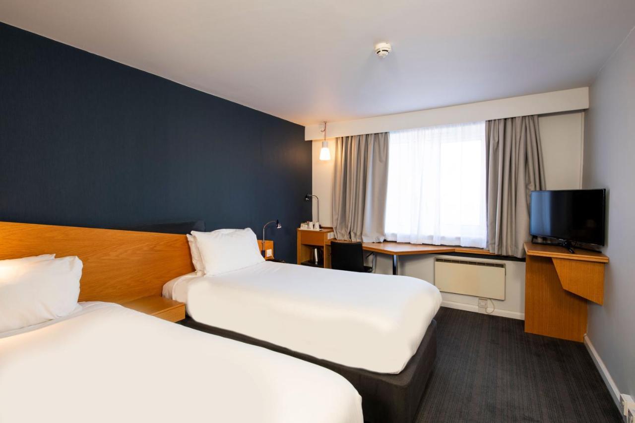 Holiday Inn Express Stoke-On-Trent By Ihg Ngoại thất bức ảnh
