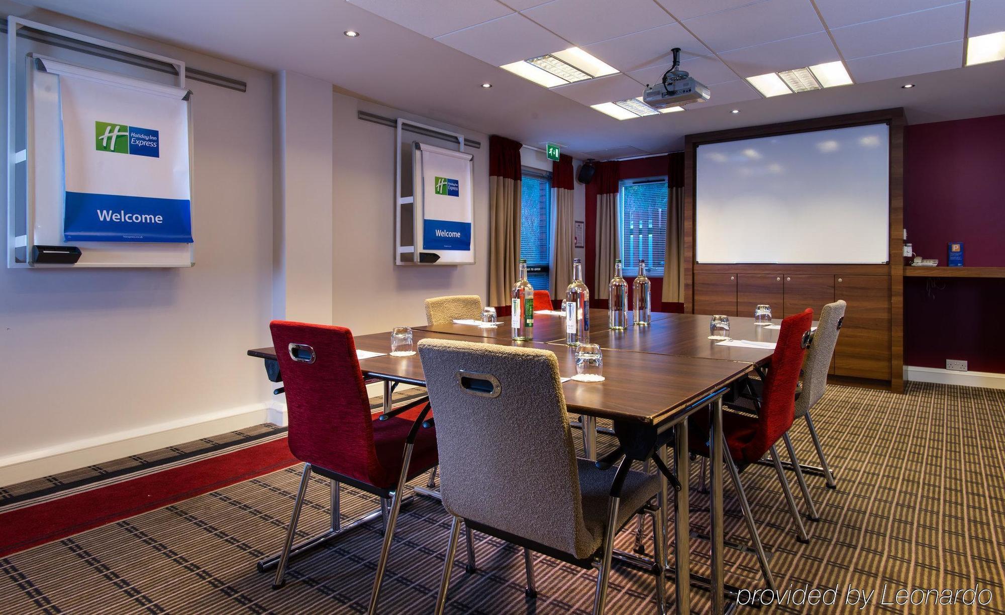 Holiday Inn Express Stoke-On-Trent By Ihg Ngoại thất bức ảnh