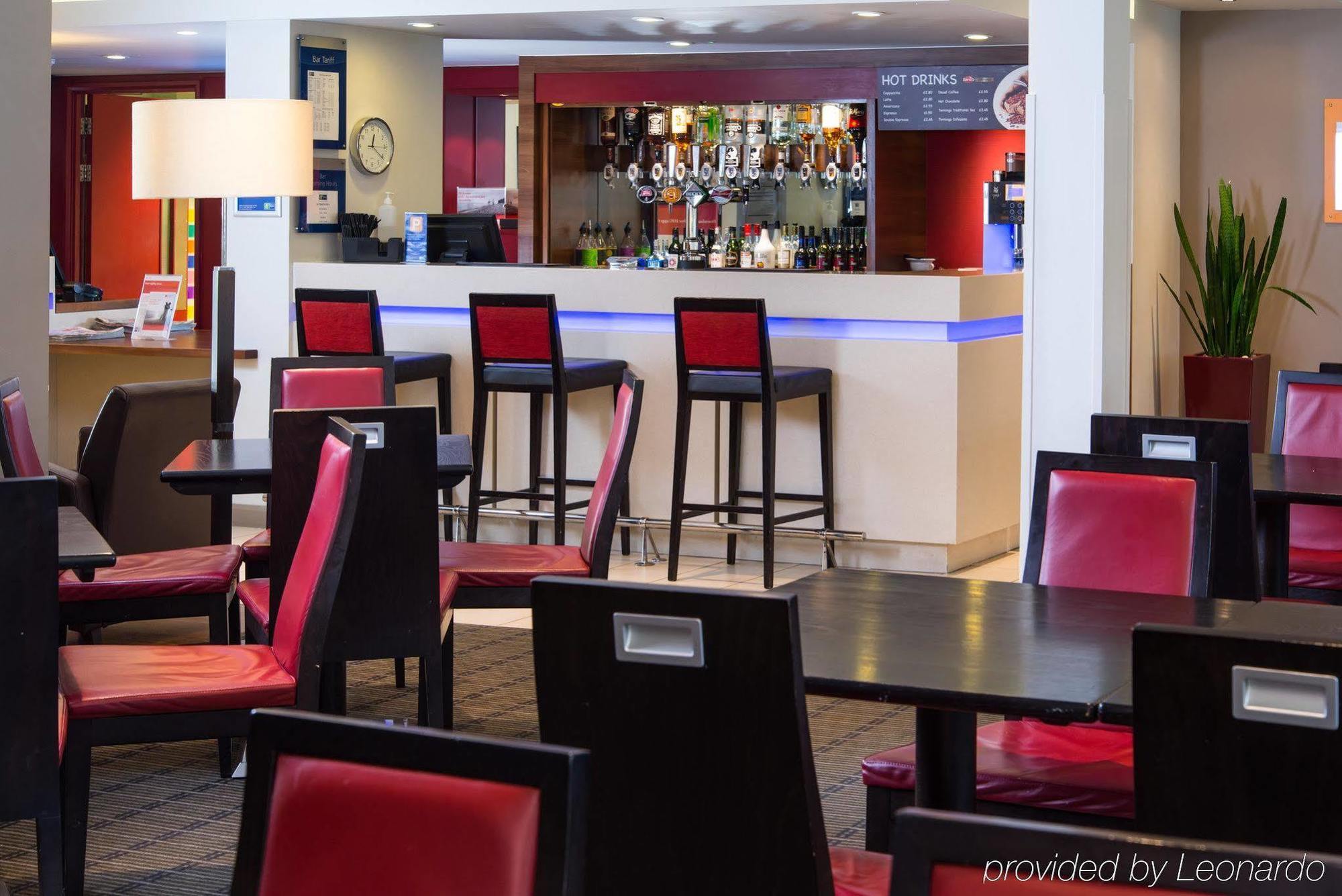 Holiday Inn Express Stoke-On-Trent By Ihg Ngoại thất bức ảnh