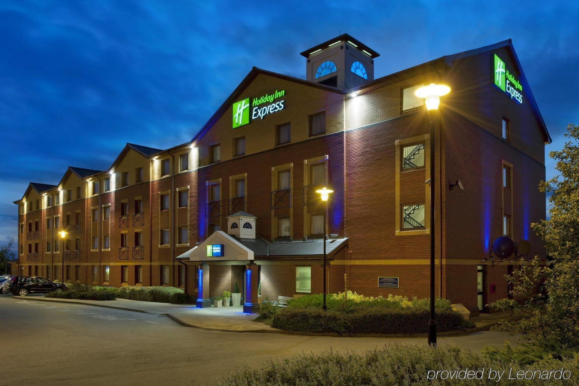 Holiday Inn Express Stoke-On-Trent By Ihg Ngoại thất bức ảnh