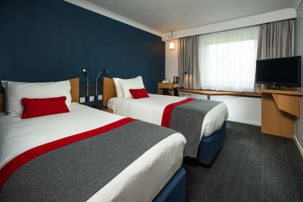 Holiday Inn Express Stoke-On-Trent By Ihg Ngoại thất bức ảnh