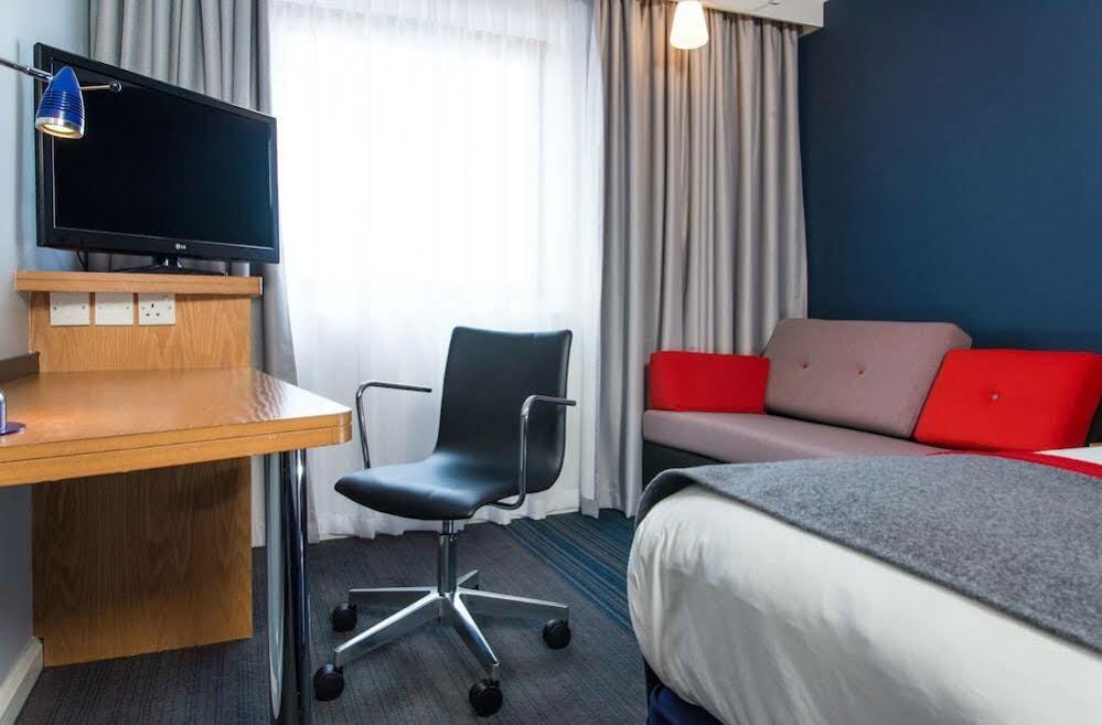 Holiday Inn Express Stoke-On-Trent By Ihg Ngoại thất bức ảnh